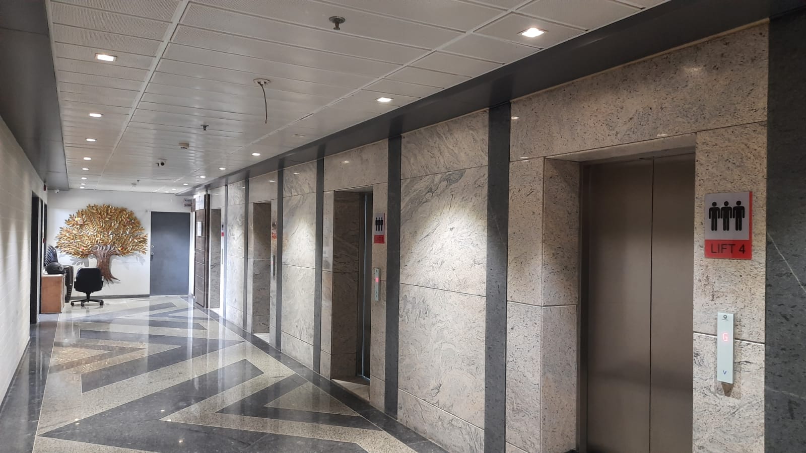 OFFICE 1200 Sq.FT Commercial Office for Rent in Science City Road Ahmedabad - Media 7