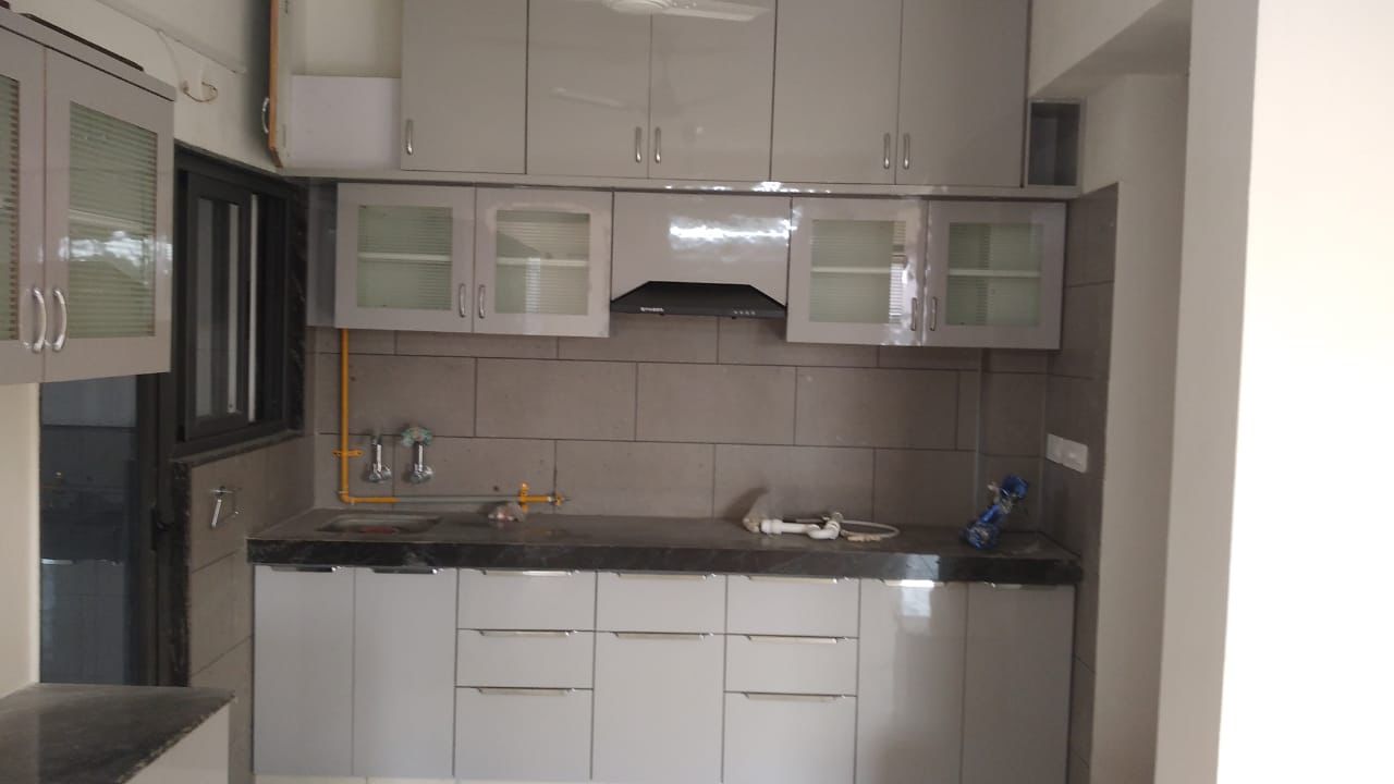 3 BHK 1950 Sq.FT Residential Flat for Rent in Ambli Ahmedabad - Media 9