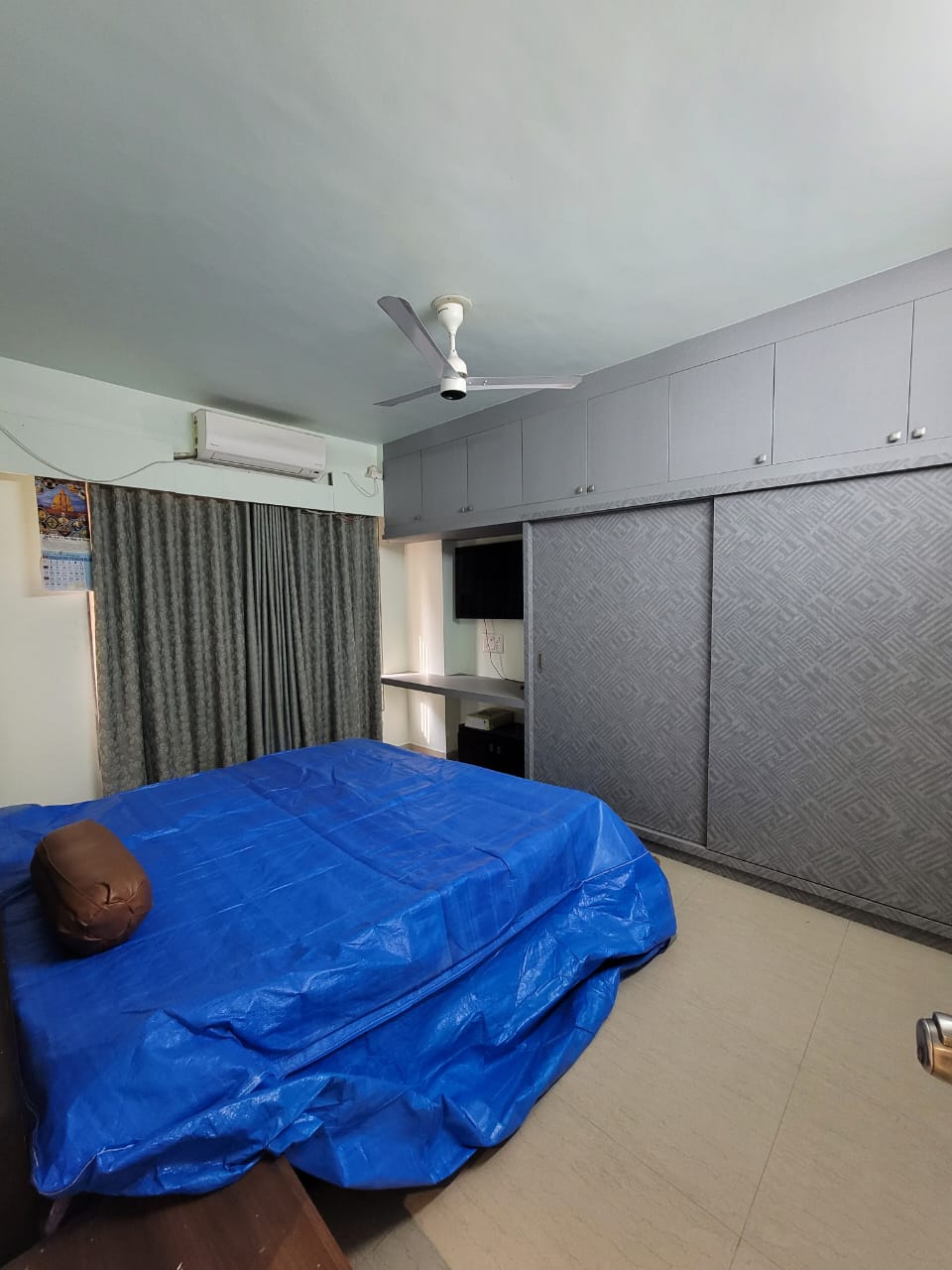 5 BHK 3960 Sq.FT Residential Flat for Rent in Vaishnodevi Circle Ahmedabad - Media 3