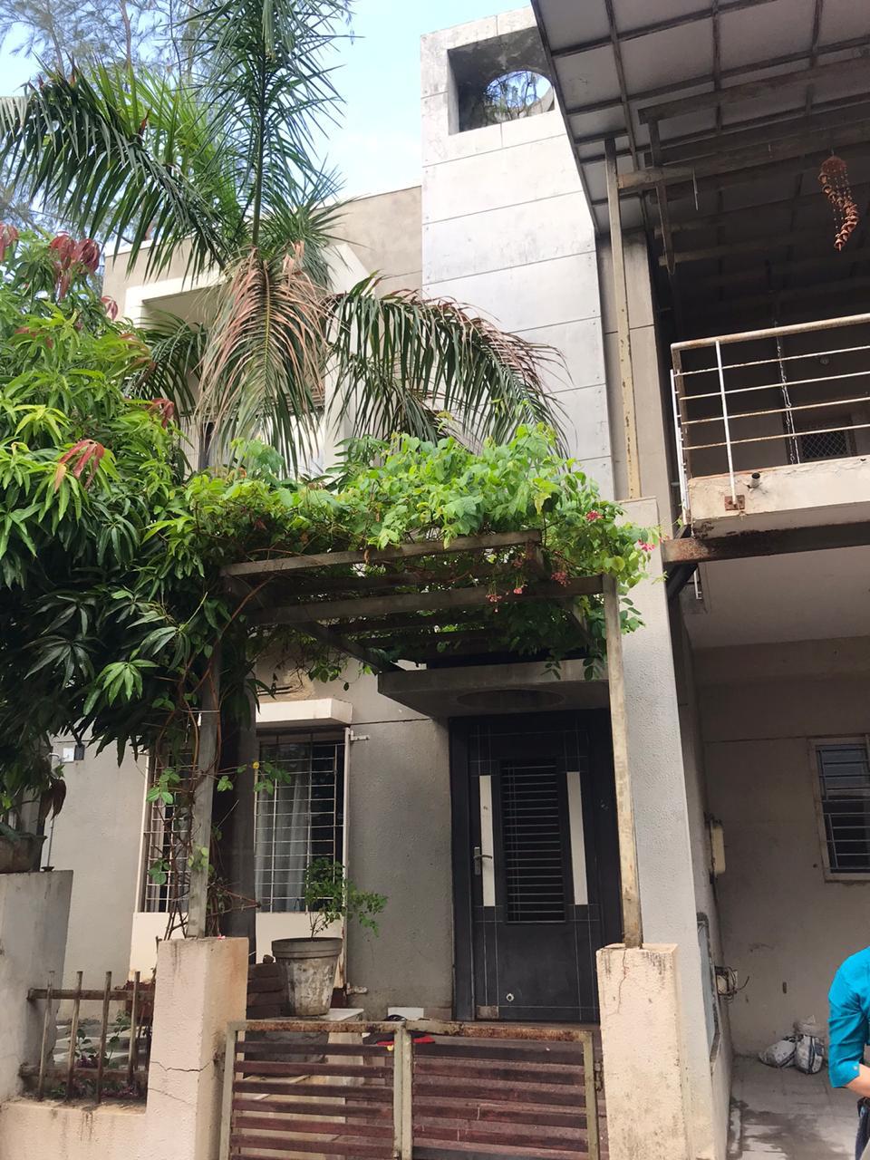 2 BHK 2430 Sq.FT Residential Bunglow for Rent in Bopal Ahmedabad - Media 4