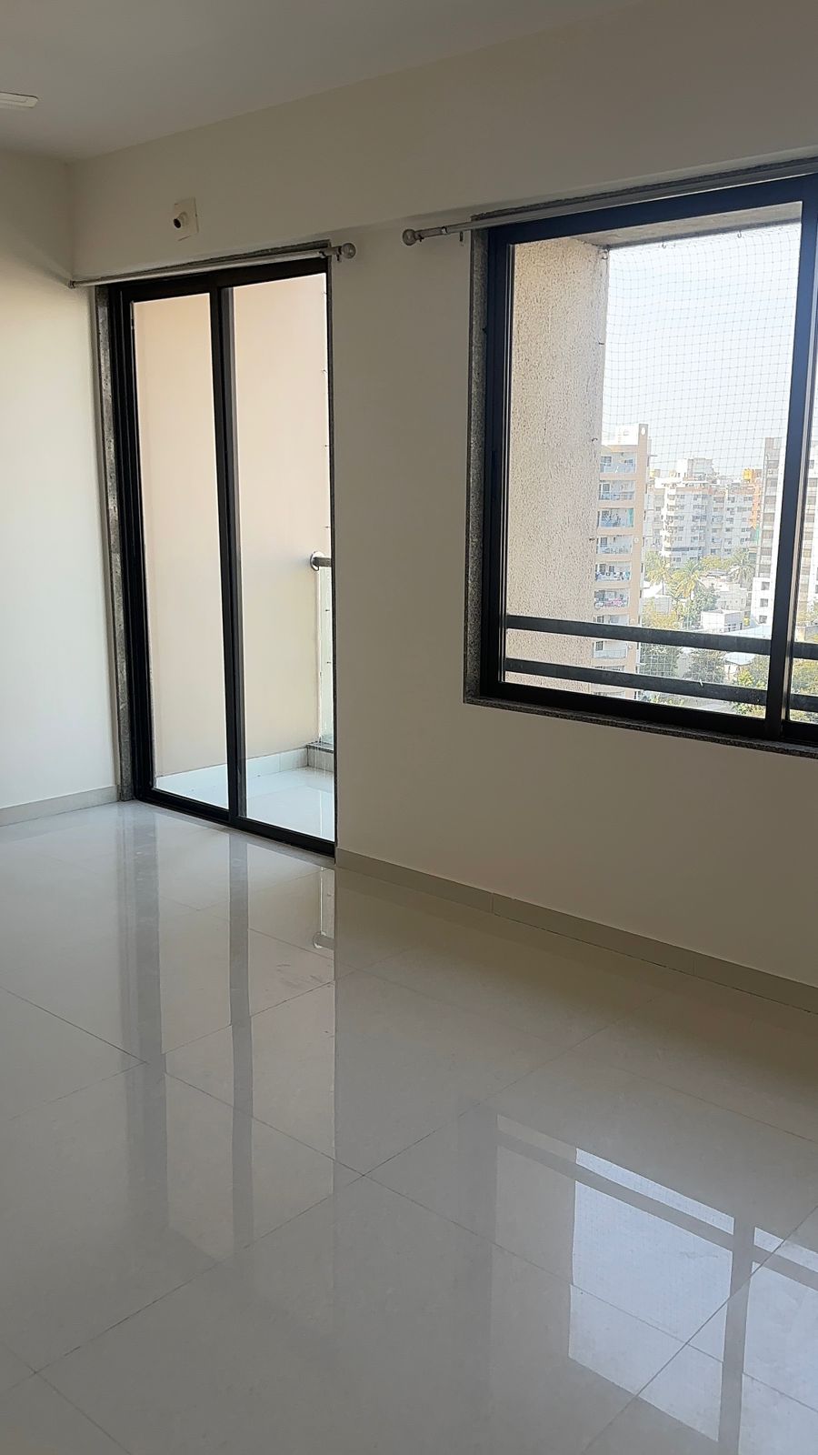 2 BHK 1260 Sq.FT Residential Flat for Rent in Vastrapur Ahmedabad - Media 15