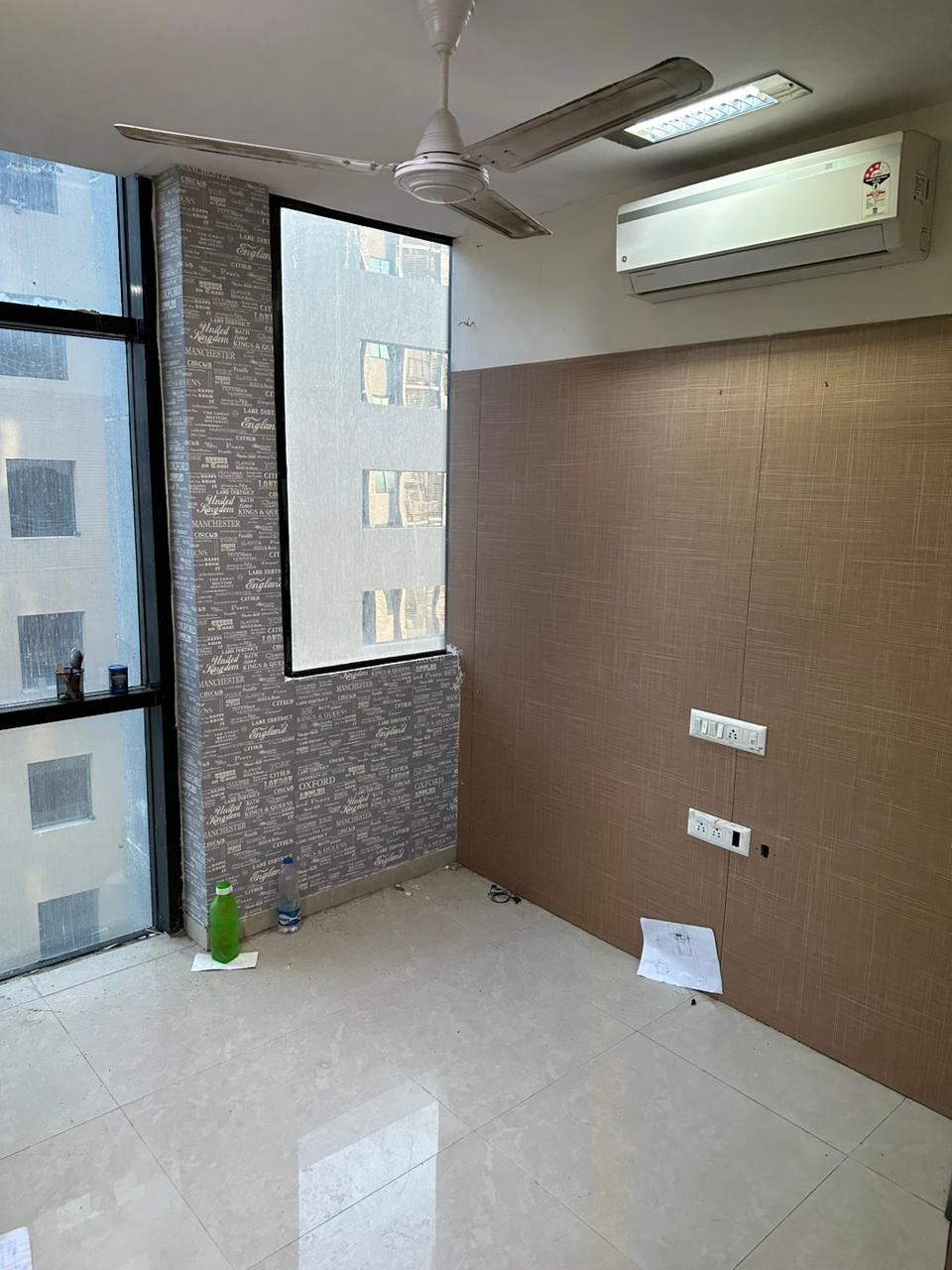 OFFICE 1600 Sq.FT Commercial Office for Rent in Sola Ahmedabad - Media 5