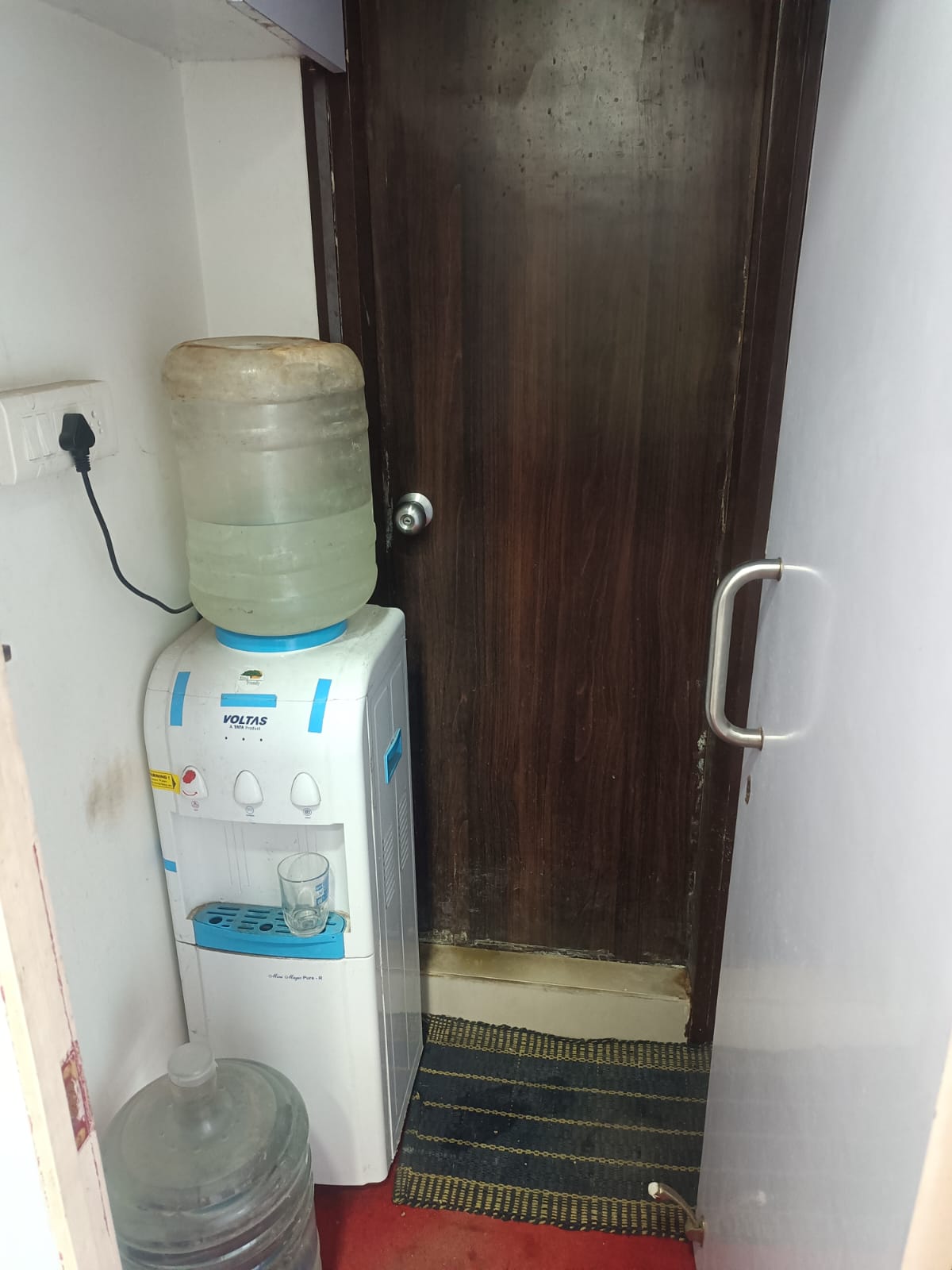 OFFICE 680 Sq.FT Commercial Office for Rent in Hebatpur Road Ahmedabad - Media 6
