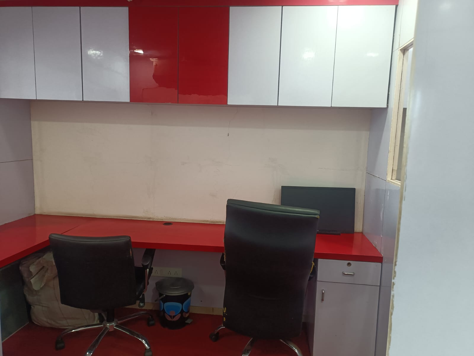OFFICE 680 Sq.FT Commercial Office for Rent in Hebatpur Road Ahmedabad - Media 5