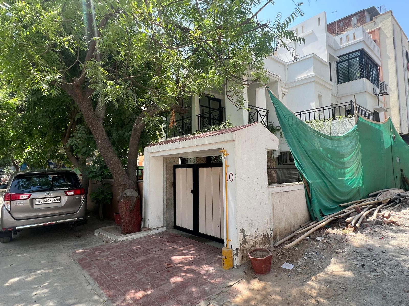 4 BHK 220 Sq.YRD Residential Bunglow for Sell in Bopal Ahmedabad - Media 10