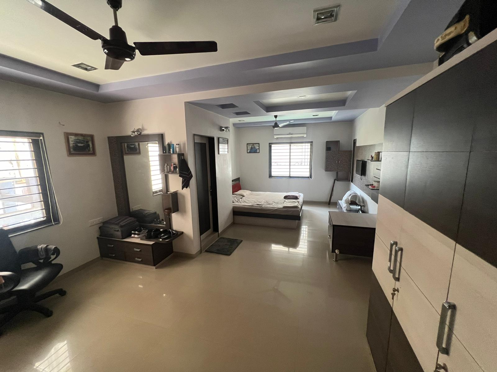 4 BHK 220 Sq.YRD Residential Bunglow for Sell in Bopal Ahmedabad - Media 8