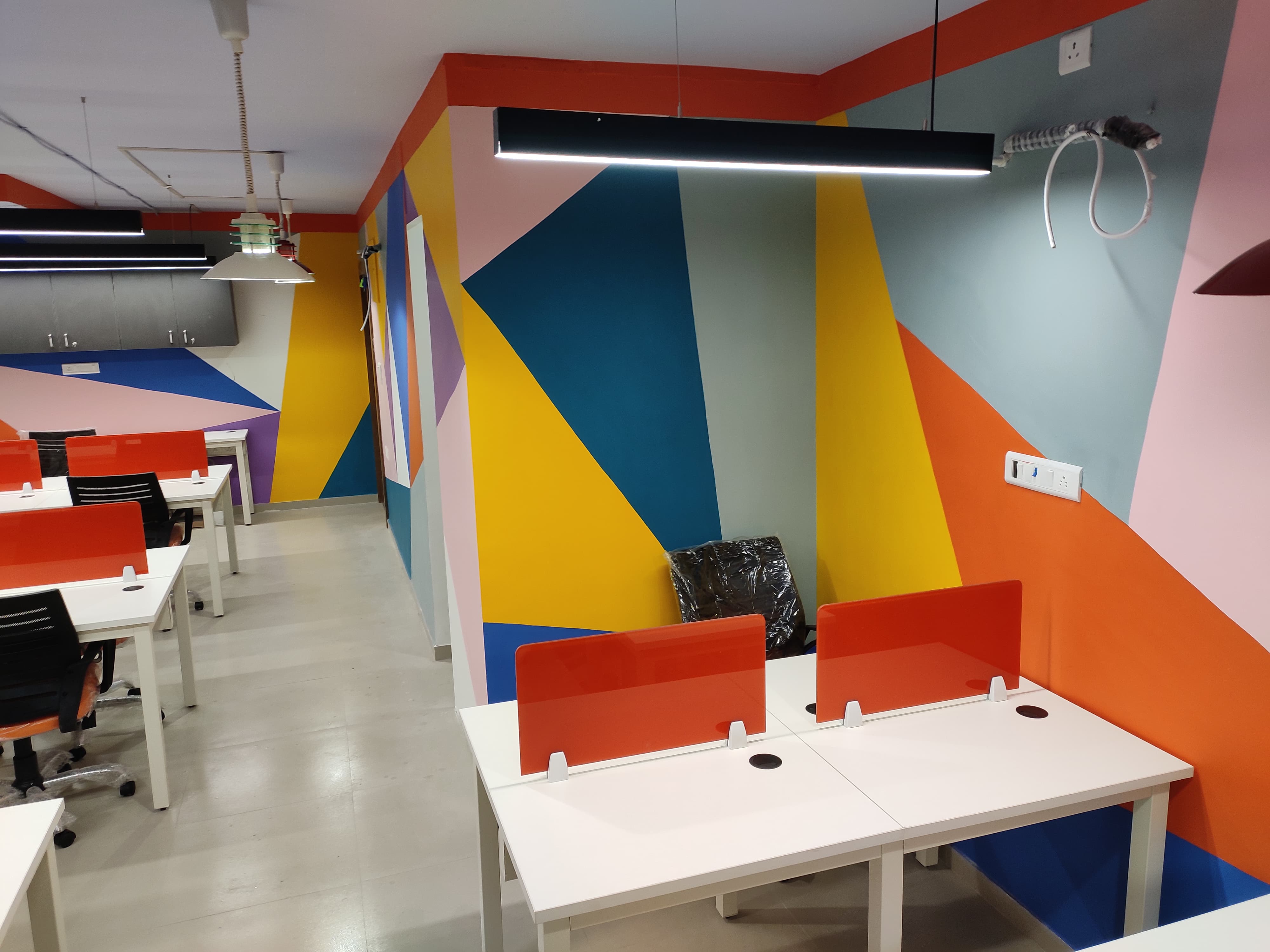 OFFICE 1058 Sq.FT Commercial Office for Rent in Ambli-bopal Road Ahmedabad