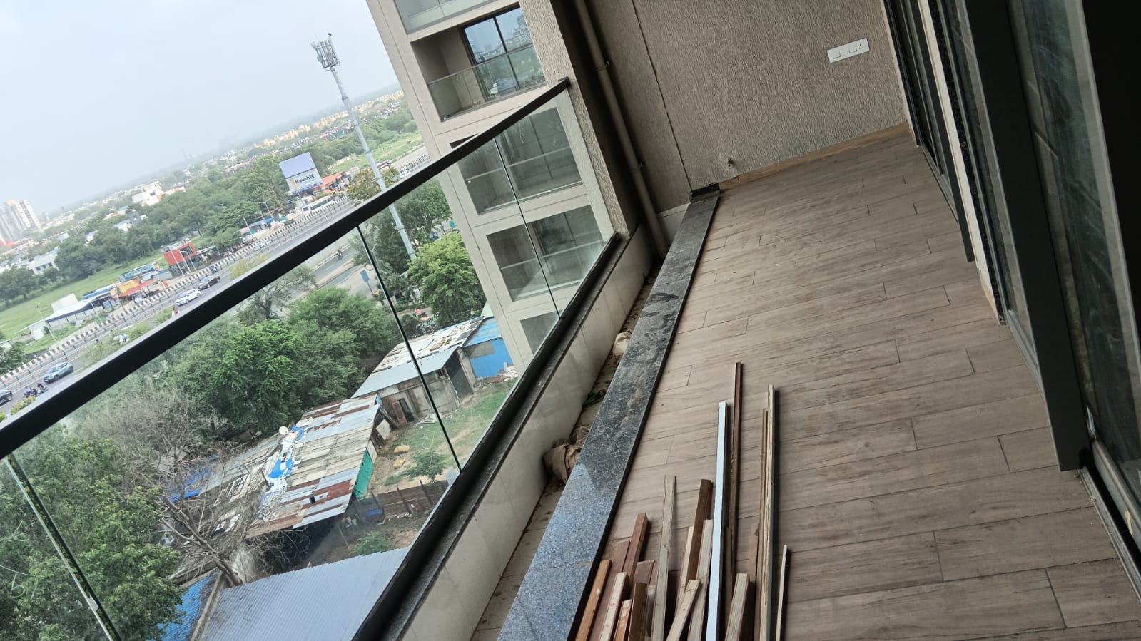 4 BHK 3159 Sq.FT Residential Flat for Sell in Gota Ahmedabad - Media 12