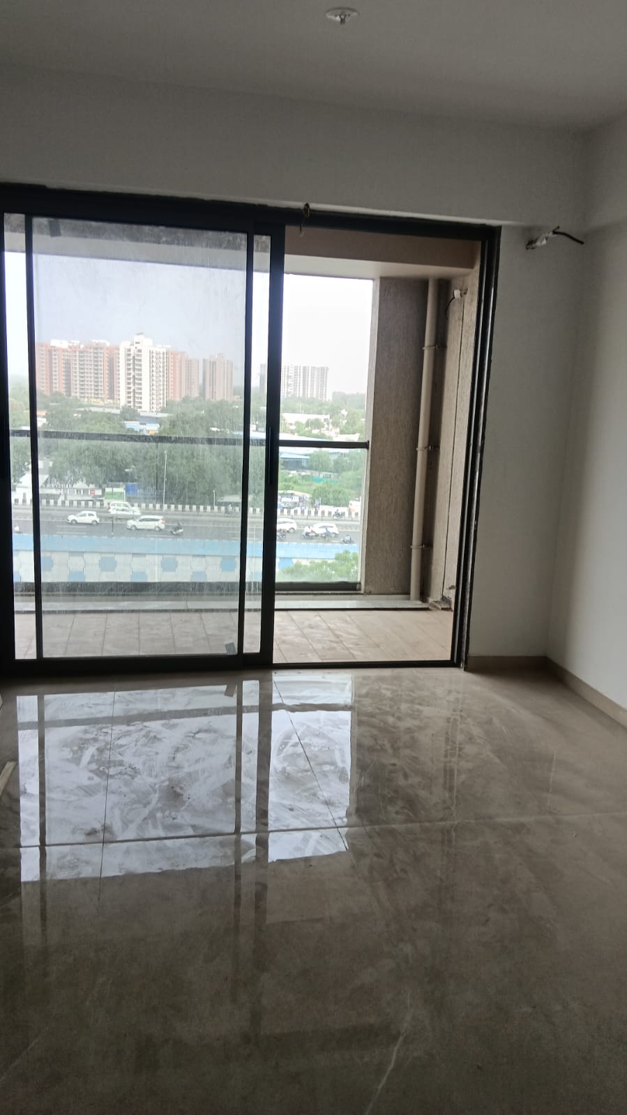 4 BHK 3159 Sq.FT Residential Flat for Sell in Gota Ahmedabad - Media 6