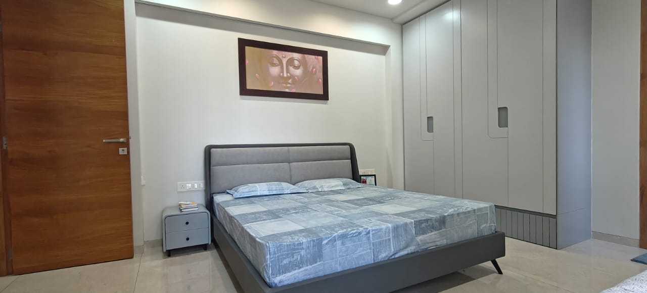 4 BHK 3250 Sq.FT Residential Flat for Sell in Jagatpur Ahmedabad - Media 6