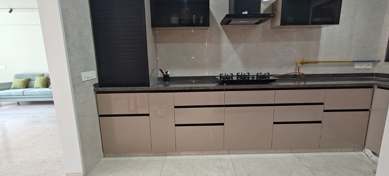 4 BHK 3250 Sq.FT Residential Flat for Sell in Jagatpur Ahmedabad - Media 15