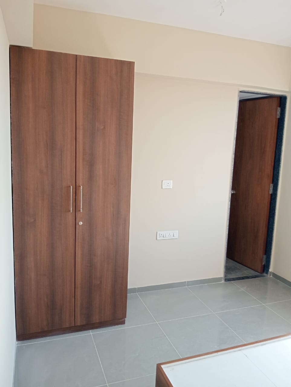 3 BHK 1750 Sq.FT Residential Flat for Rent in Shilaj Ahmedabad - Media 8