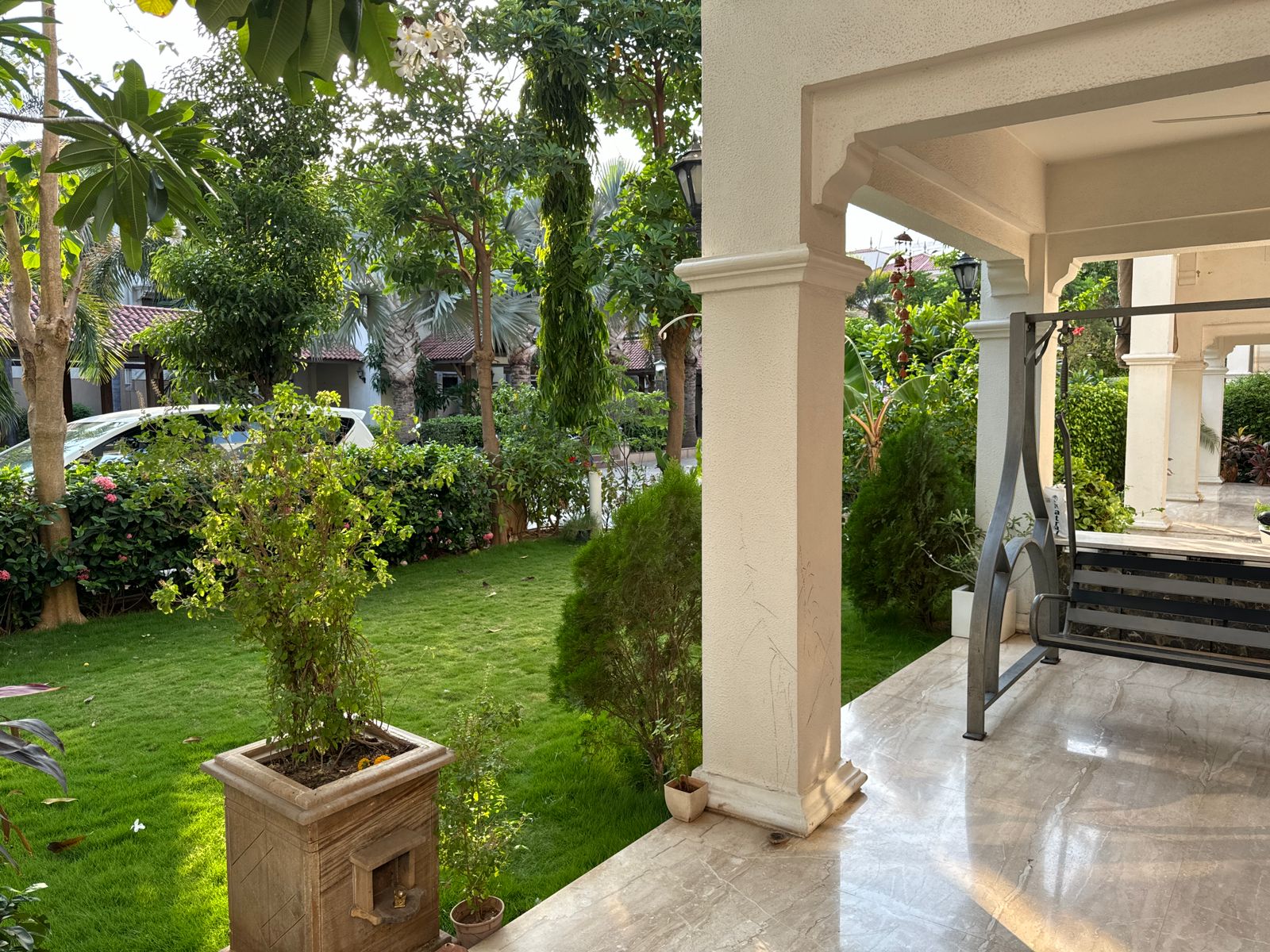 5 BHK 462 Sq.YRD Residential Bunglow for Sell in Thaltej Ahmedabad - Media 9