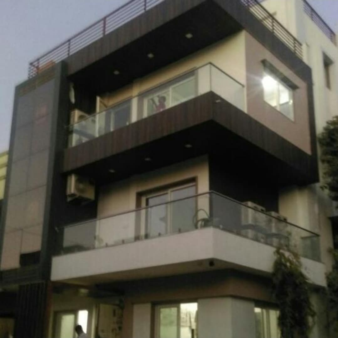 6 BHK 1530 Sq.FT Residential Bunglow for Sell in Memnagar Ahmedabad - Media 12