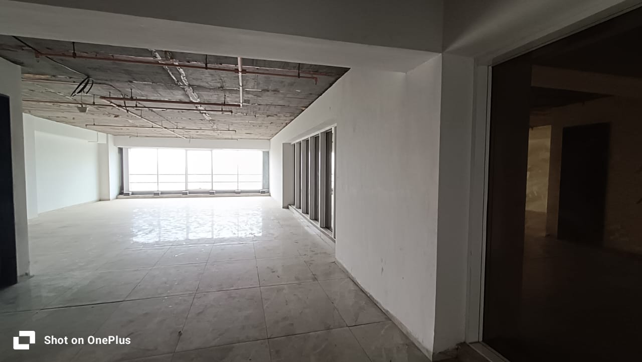 OFFICE 2400 Sq.FT Commercial Office for Sell in Sindhubhavan Road Ahmedabad - Media 6