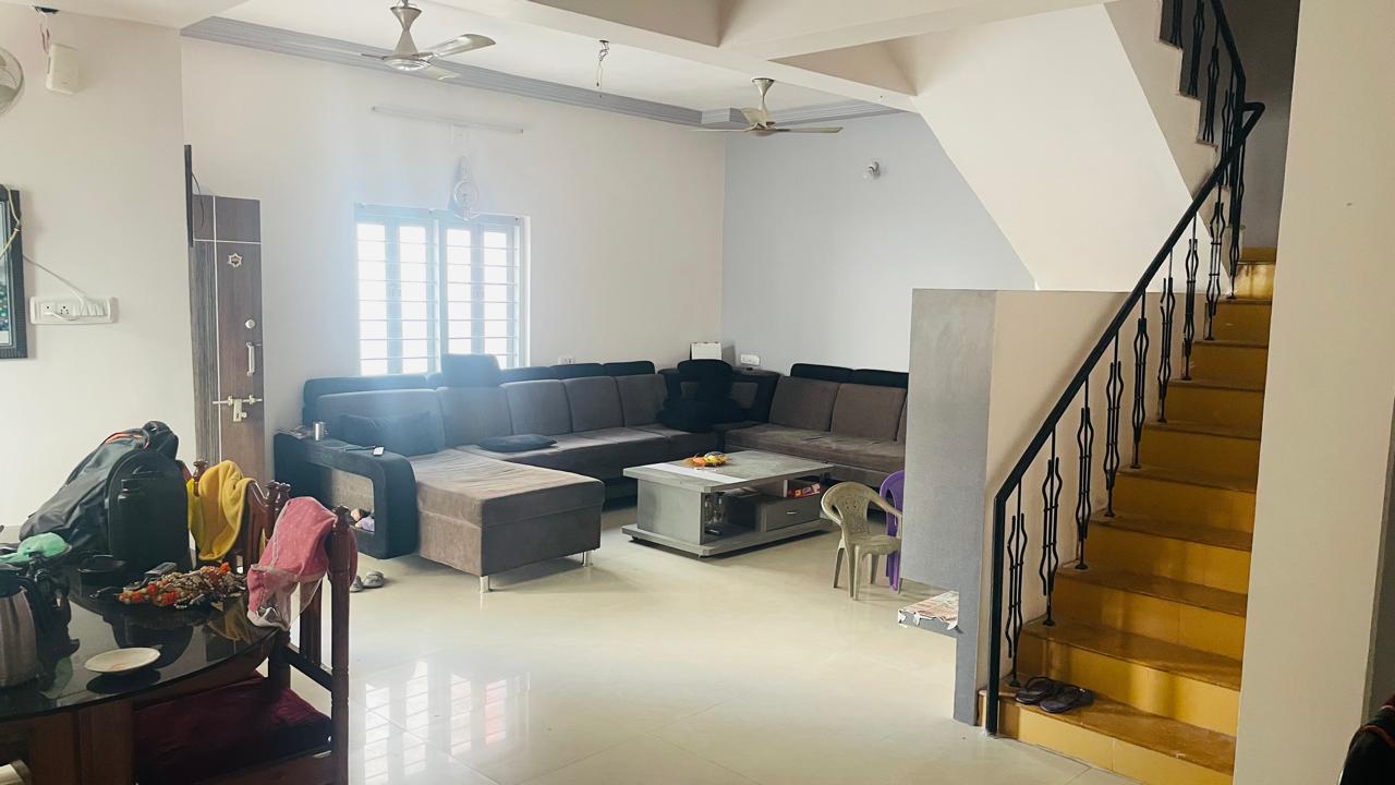 3 BHK 290 Sq.YRD Residential Bunglow for Sell in Bopal Ahmedabad - Media 6