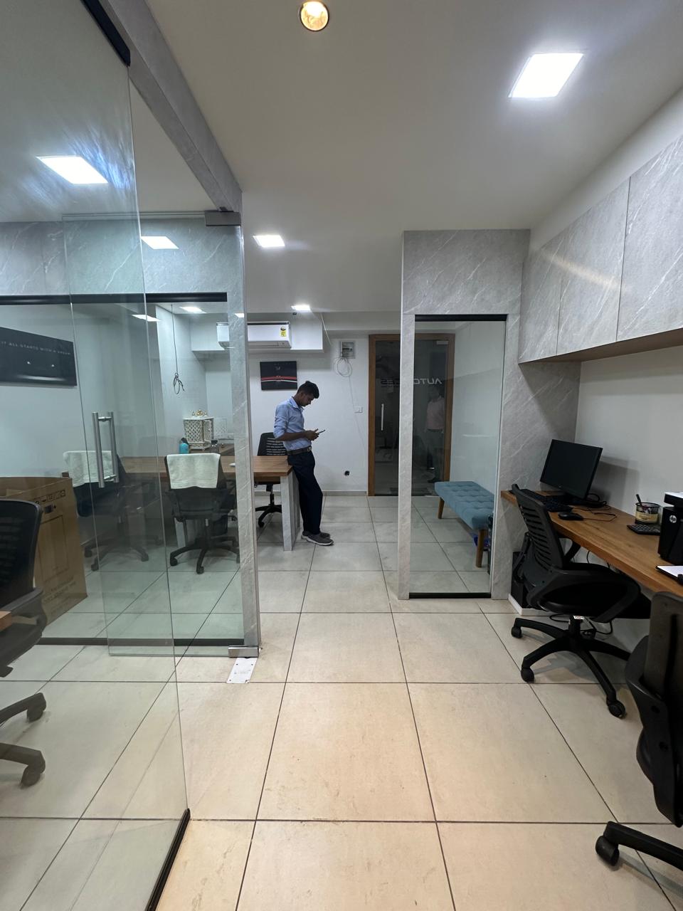 OFFICE 387 Sq.FT Commercial Office for Sell in Makarba Ahmedabad - Media 4