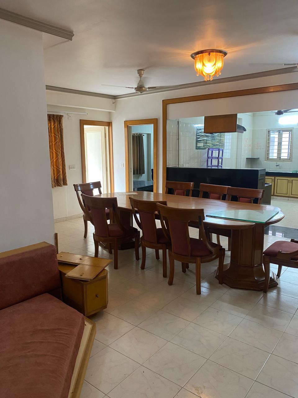 4 BHK 2790 Sq.FT Residential Flat for Rent in Bodakdev Ahmedabad - Media 7