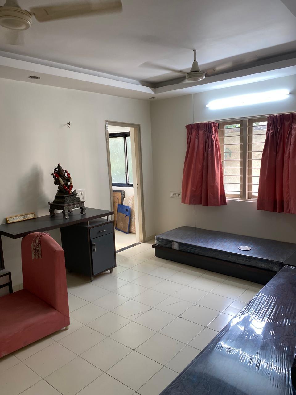 4 BHK 2790 Sq.FT Residential Flat for Rent in Bodakdev Ahmedabad - Media 18