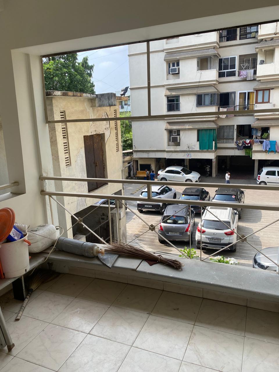 4 BHK 2790 Sq.FT Residential Flat for Rent in Bodakdev Ahmedabad - Media 3