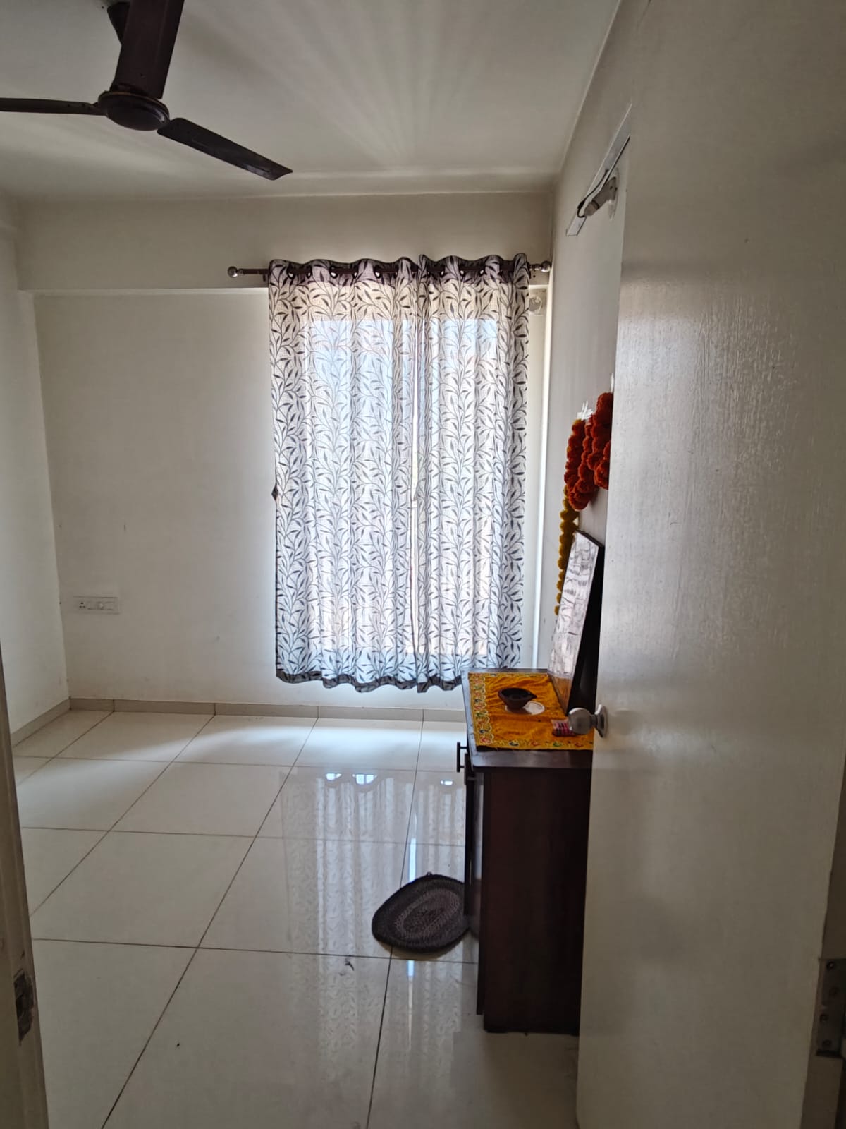 3 BHK 1500 Sq.FT Residential Flat for Sell in South Bopal Ahmedabad - Media 5