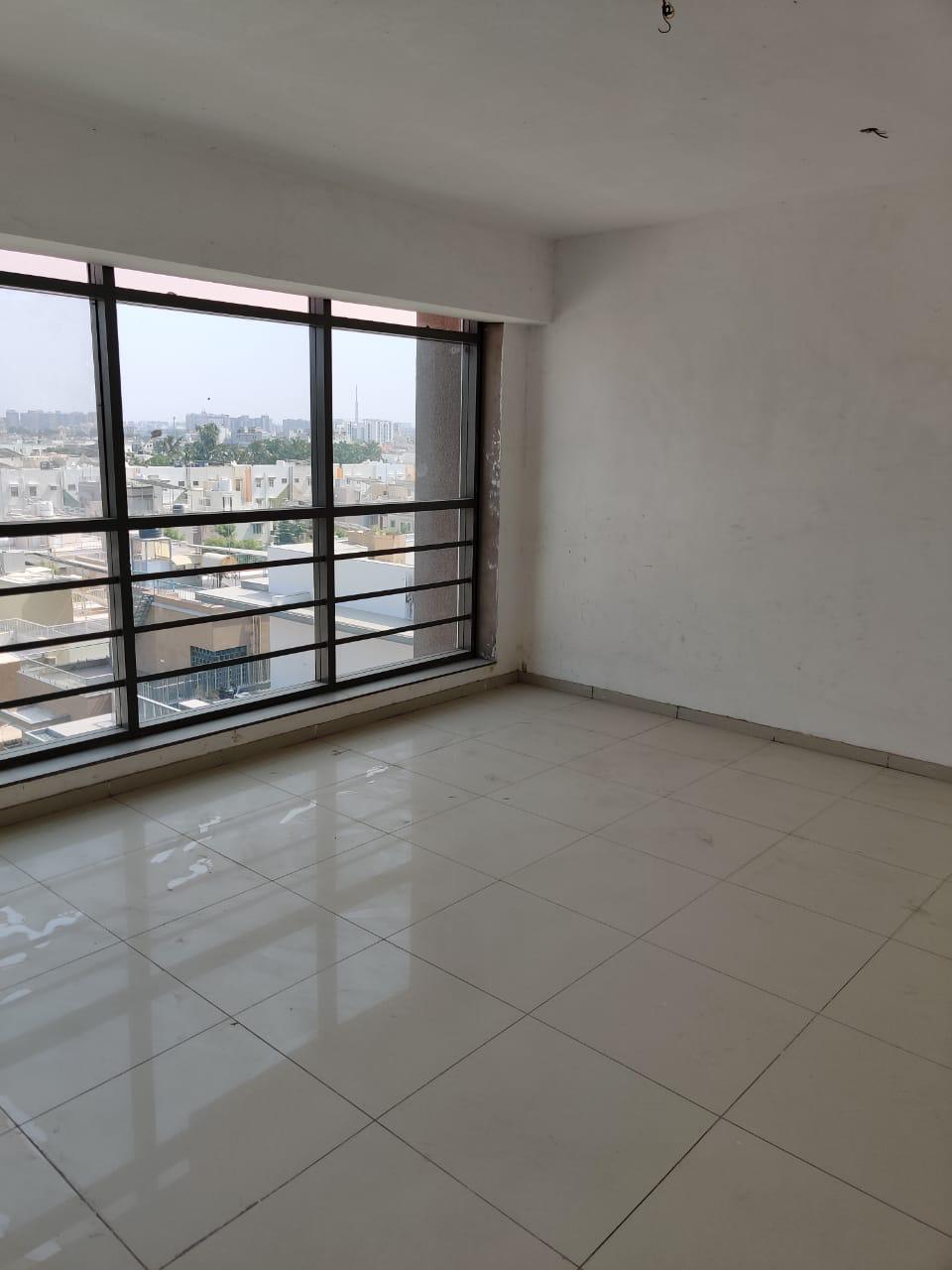 OFFICE 638 Sq.FT Commercial Office for Rent in Science City Road Ahmedabad - Media 2