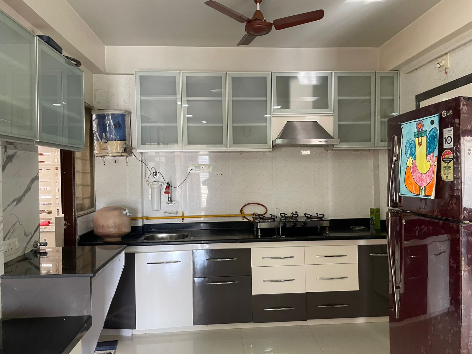 3 BHK 200 Sq.YRD Residential Flat for Sell in Thaltej Ahmedabad - Media 11