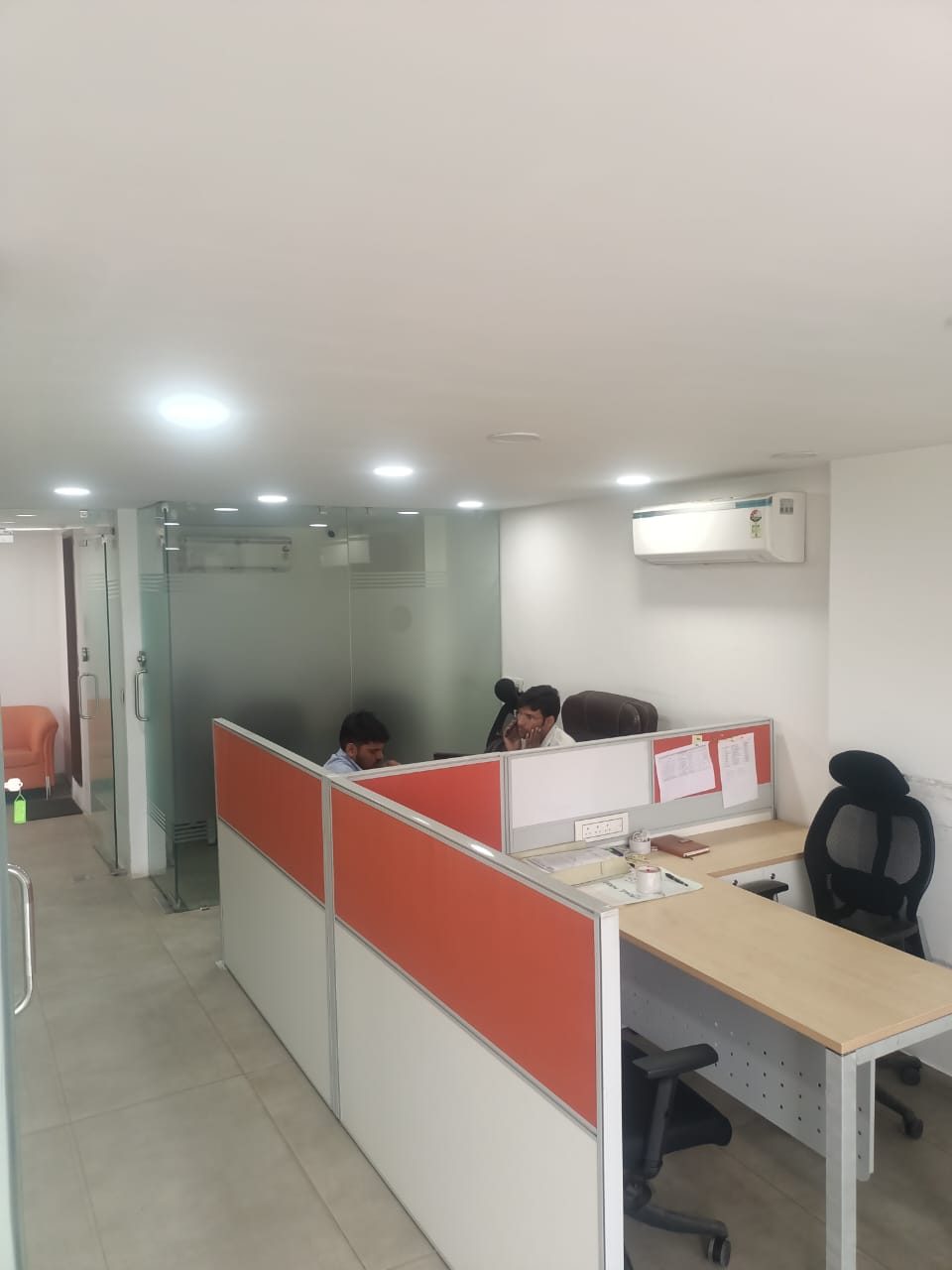 OFFICE 1200 Sq.FT Commercial Office for Rent in Gota Ahmedabad - Media 2