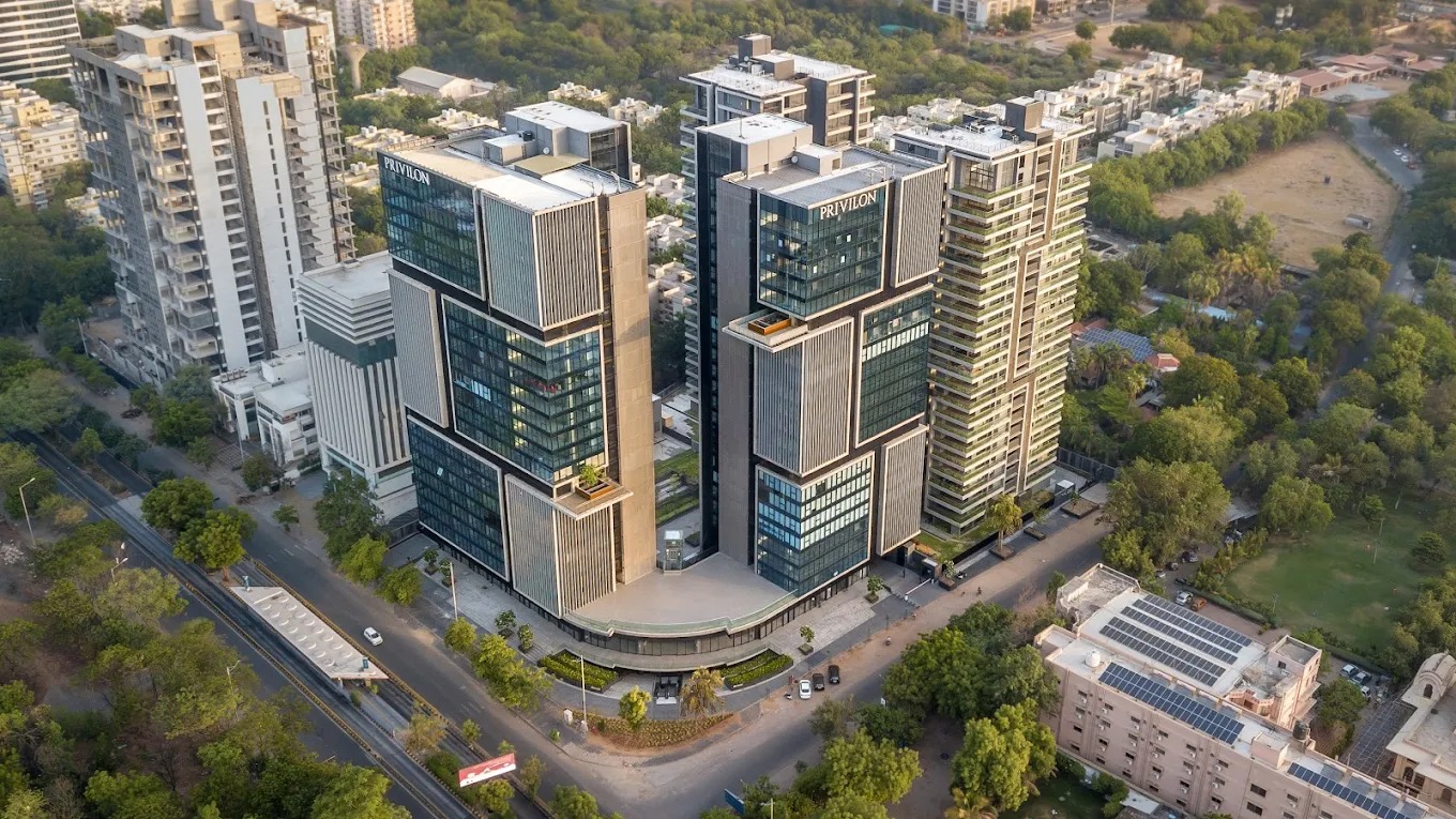 OFFICE 1157 Sq.FT Commercial Office for Rent in Ambli Ahmedabad - Media 4