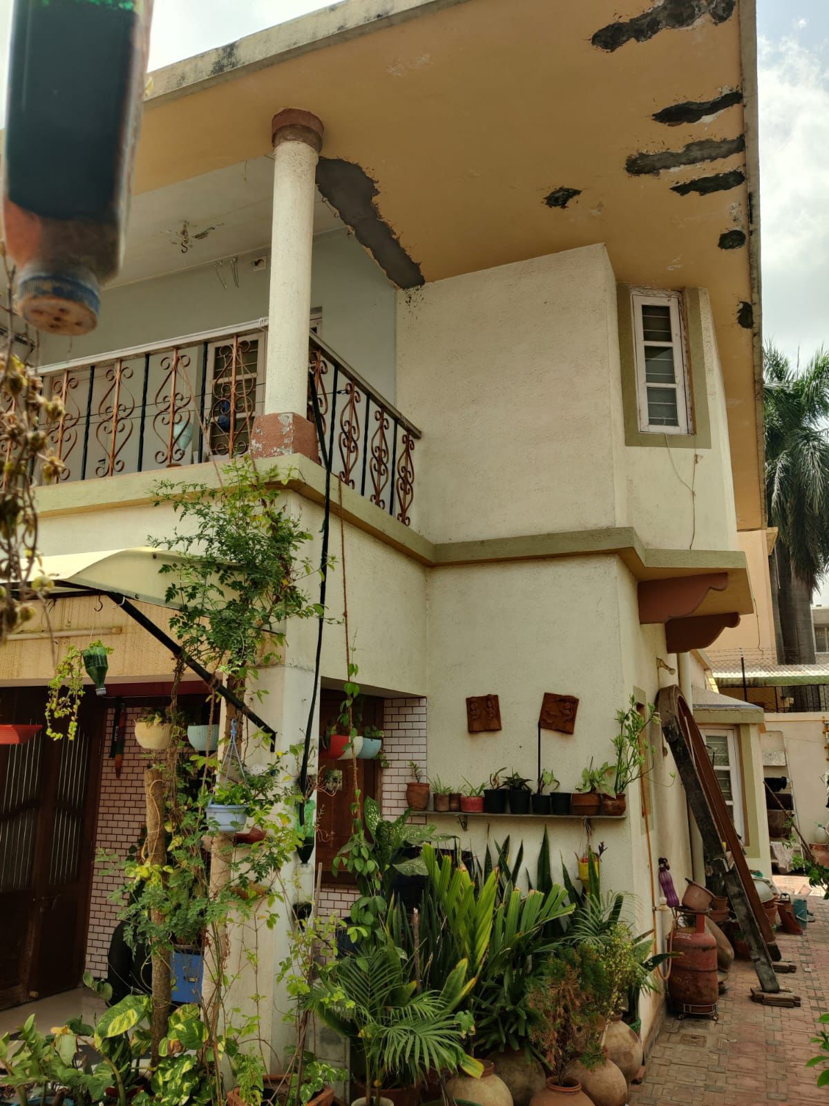 3 BHK 320 Sq.YRD Residential Bunglow for Sell in Rajpath Rangoli Road Ahmedabad
