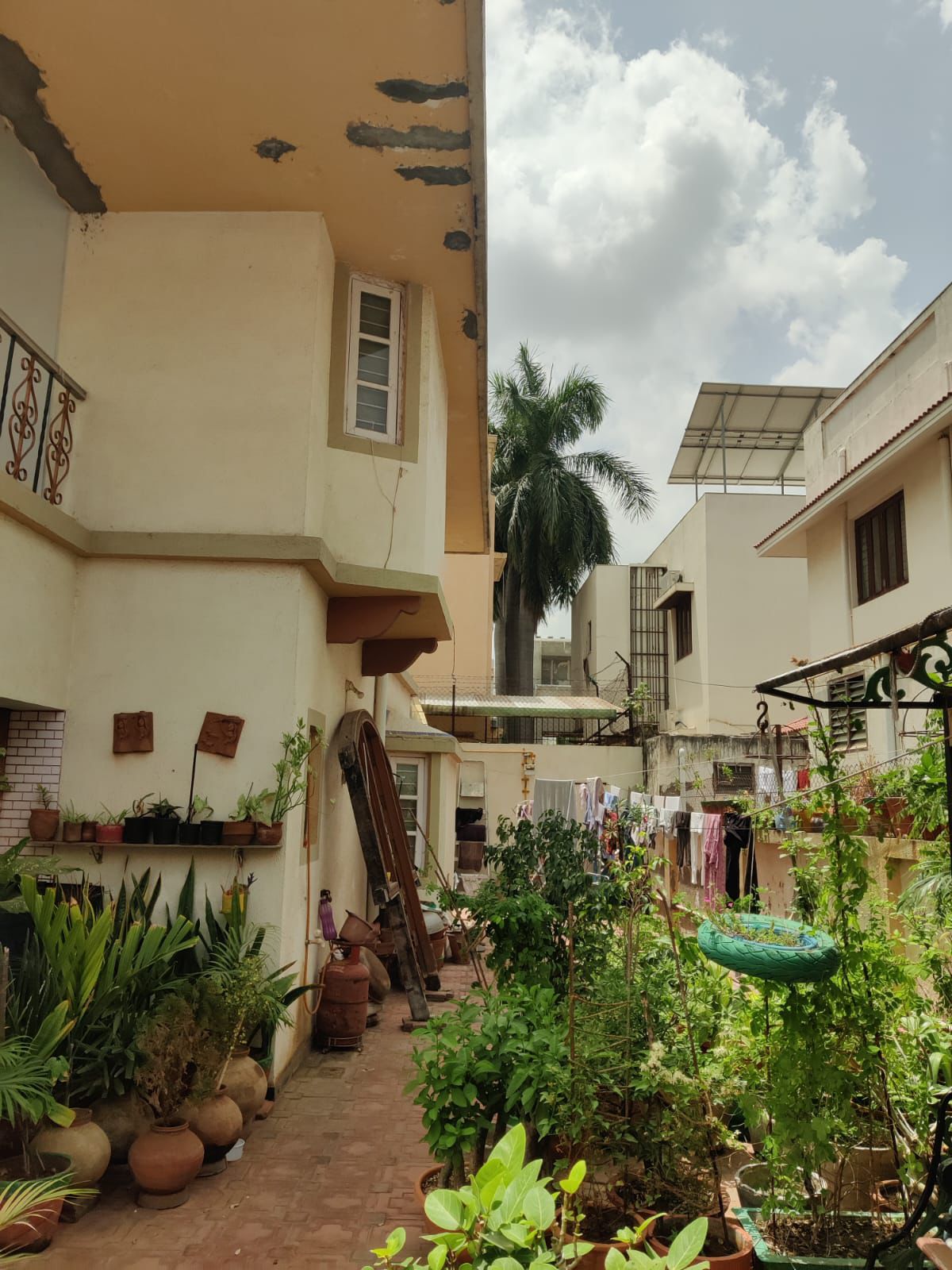 3 BHK 320 Sq.YRD Residential Bunglow for Sell in Rajpath Rangoli Road Ahmedabad - Media 4