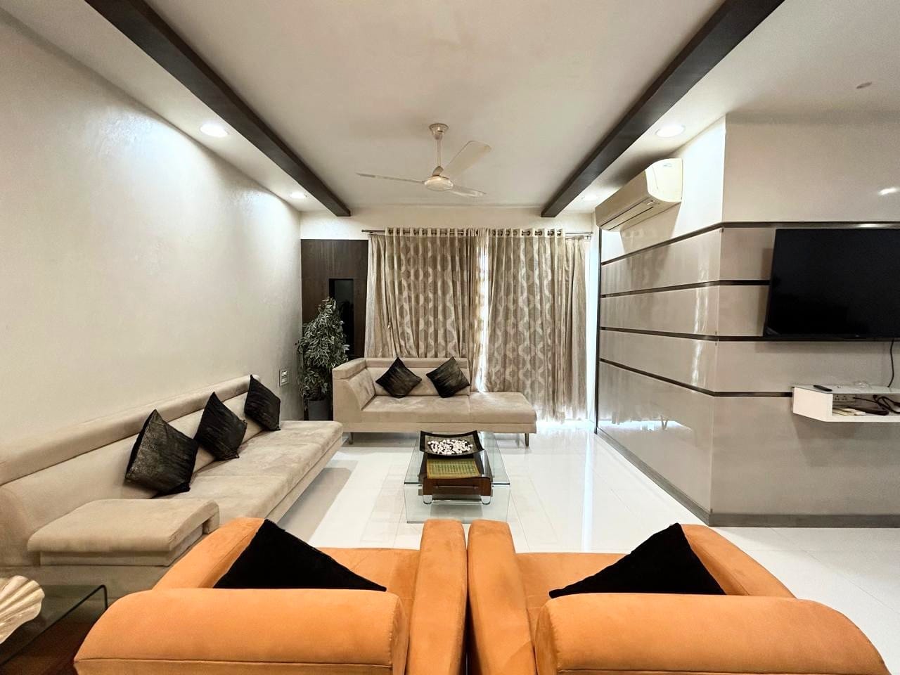 5 BHK 3850 Sq.FT Residential Duplex Apartment for Sell in Ambli Ahmedabad - Media 6
