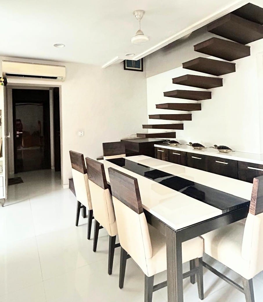 5 BHK 3850 Sq.FT Residential Duplex Apartment for Sell in Ambli Ahmedabad - Media 3