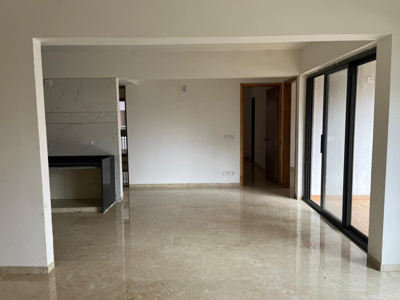 3 BHK 265 Sq.YRD Residential Flat for Sell in Vaishnodevi Circle Ahmedabad - Media 4