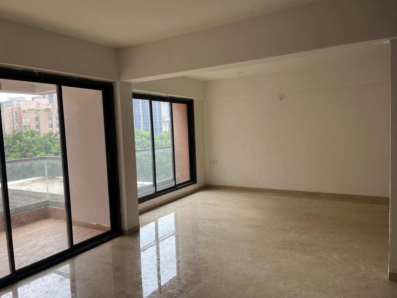 3 BHK 265 Sq.YRD Residential Flat for Sell in Vaishnodevi Circle Ahmedabad - Media 5