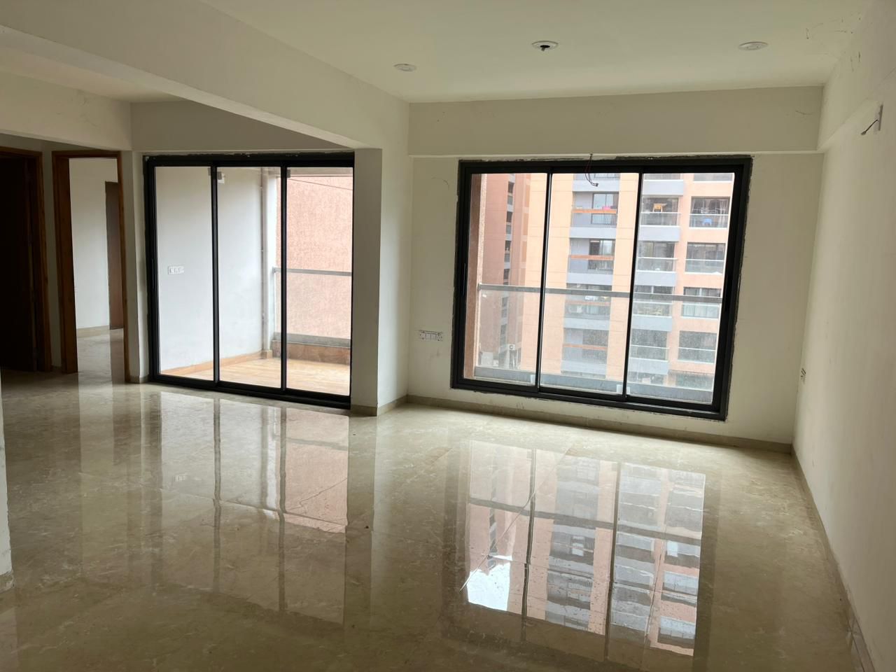 3 BHK 265 Sq.YRD Residential Flat for Sell in Vaishnodevi Circle Ahmedabad - Media 8