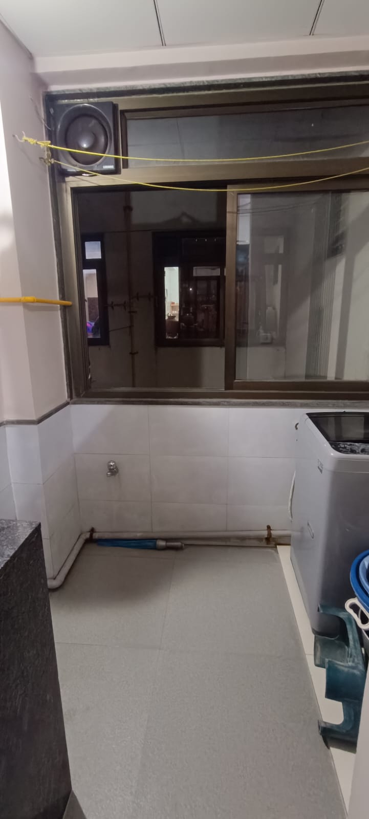 2 BHK 123 Sq.YRD Residential Flat for Sell in Vaishnodevi Circle Ahmedabad - Media 2