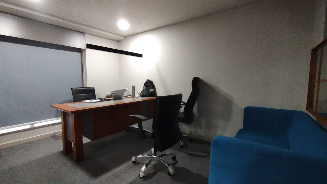 OFFICE 2036 Sq.FT Commercial Office for Rent in Shyamal Ahmedabad - Media 5