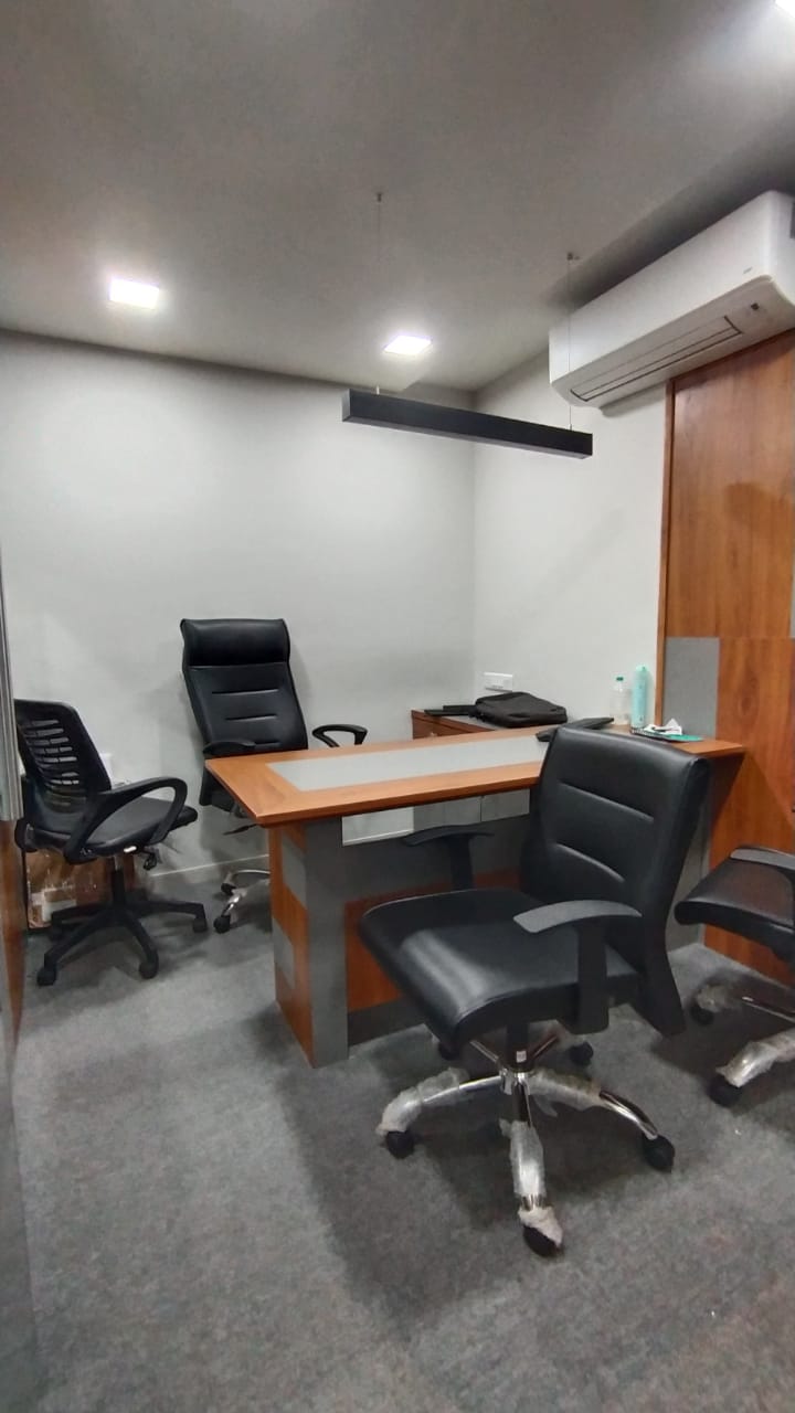 OFFICE 2036 Sq.FT Commercial Office for Rent in Shyamal Ahmedabad - Media 11