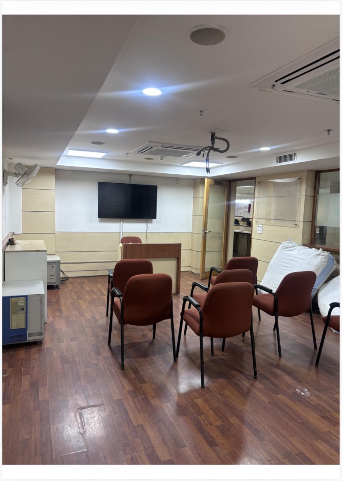 OFFICE 6500 Sq.FT Commercial Office for Sell in Bodakdev Ahmedabad - Media 4