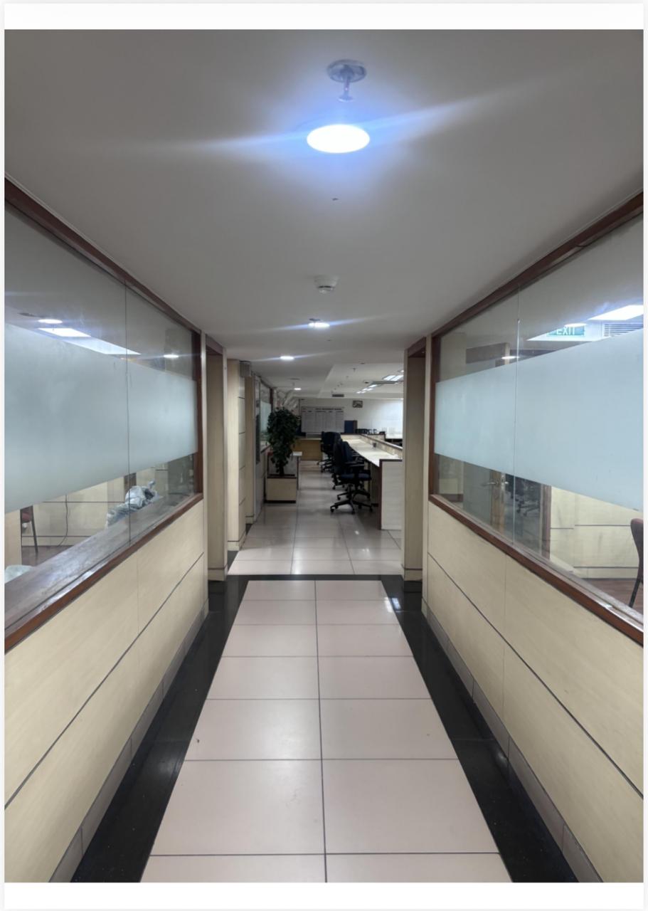 OFFICE 6500 Sq.FT Commercial Office for Sell in Bodakdev Ahmedabad - Media 8