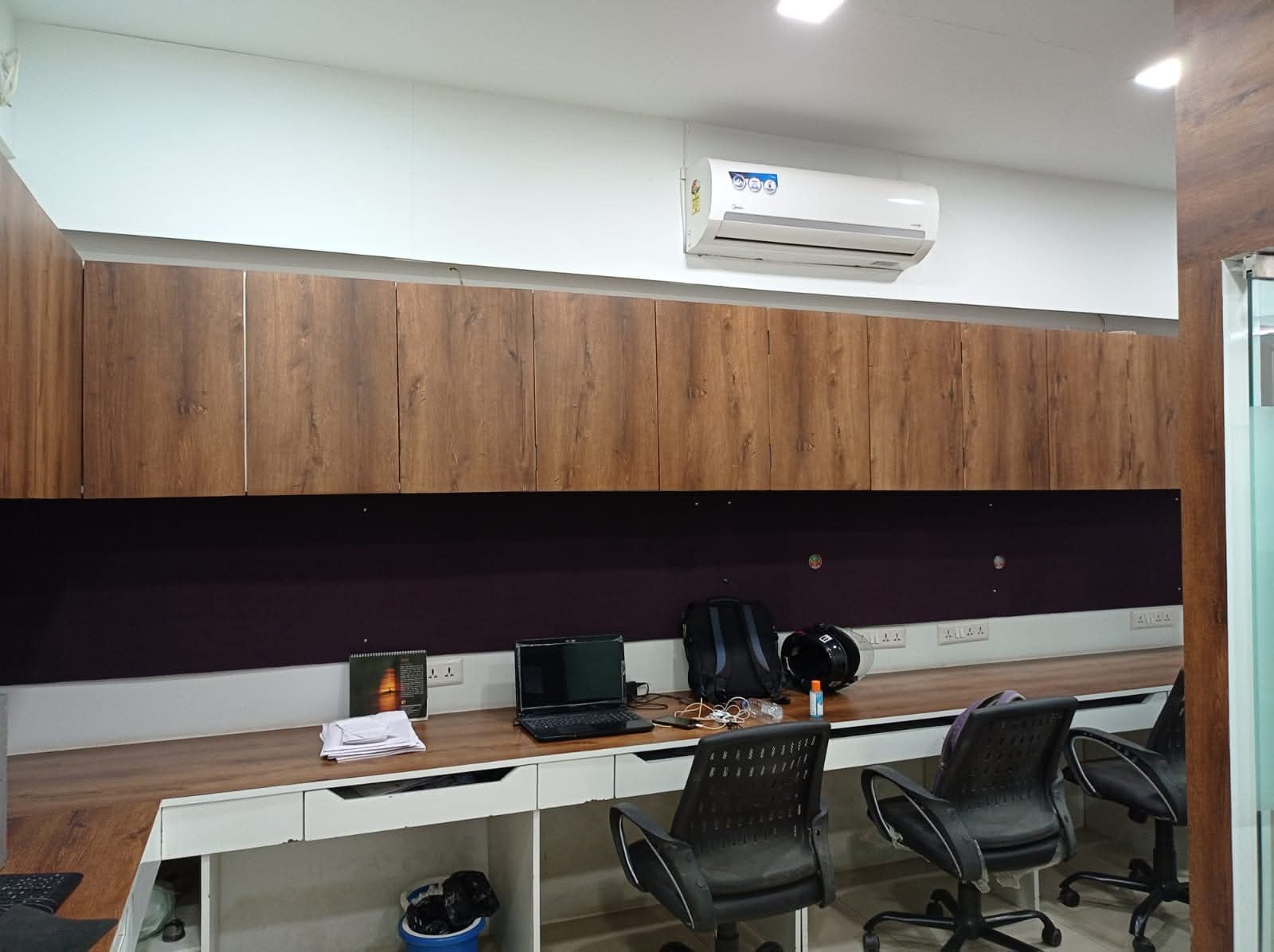 OFFICE 550 Sq.FT Commercial Office for Rent in Prahladnagar Ahmedabad - Media 9