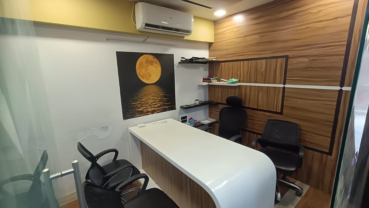 OFFICE 900 Sq.FT Commercial Office for Rent in Satellite Ahmedabad - Media 5