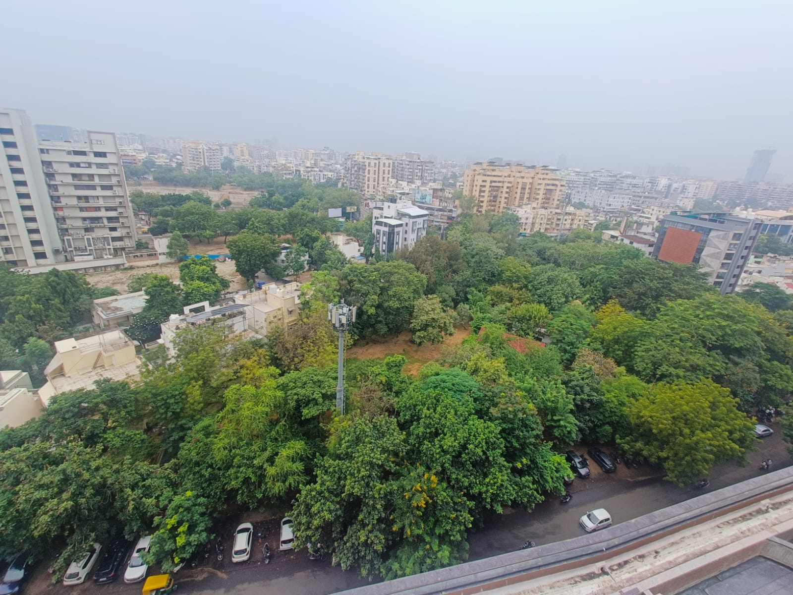OFFICE 1080 Sq.FT Commercial Office for Sell in Vastrapur Ahmedabad - Media 7