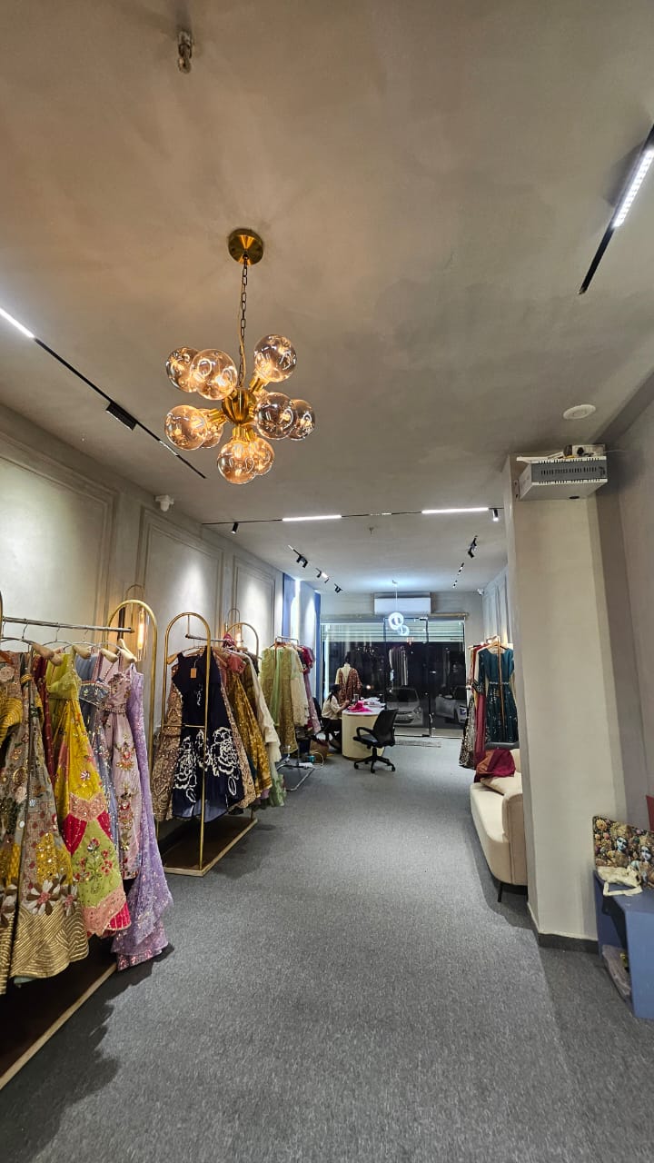 GROUND FLOOR 1010 Sq.FT Showroom Ground Floor for Rent in Sola Ahmedabad - Media 3